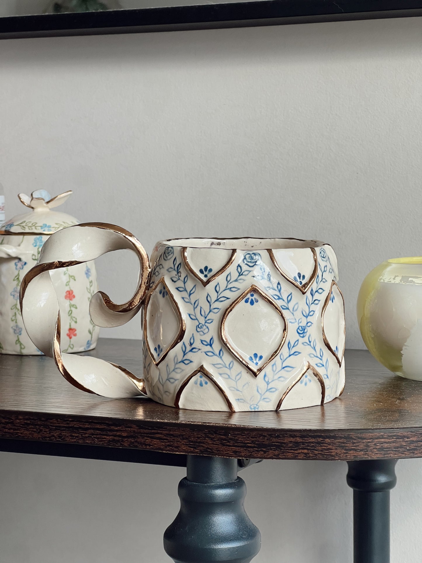 Blue Rose Vines Mug