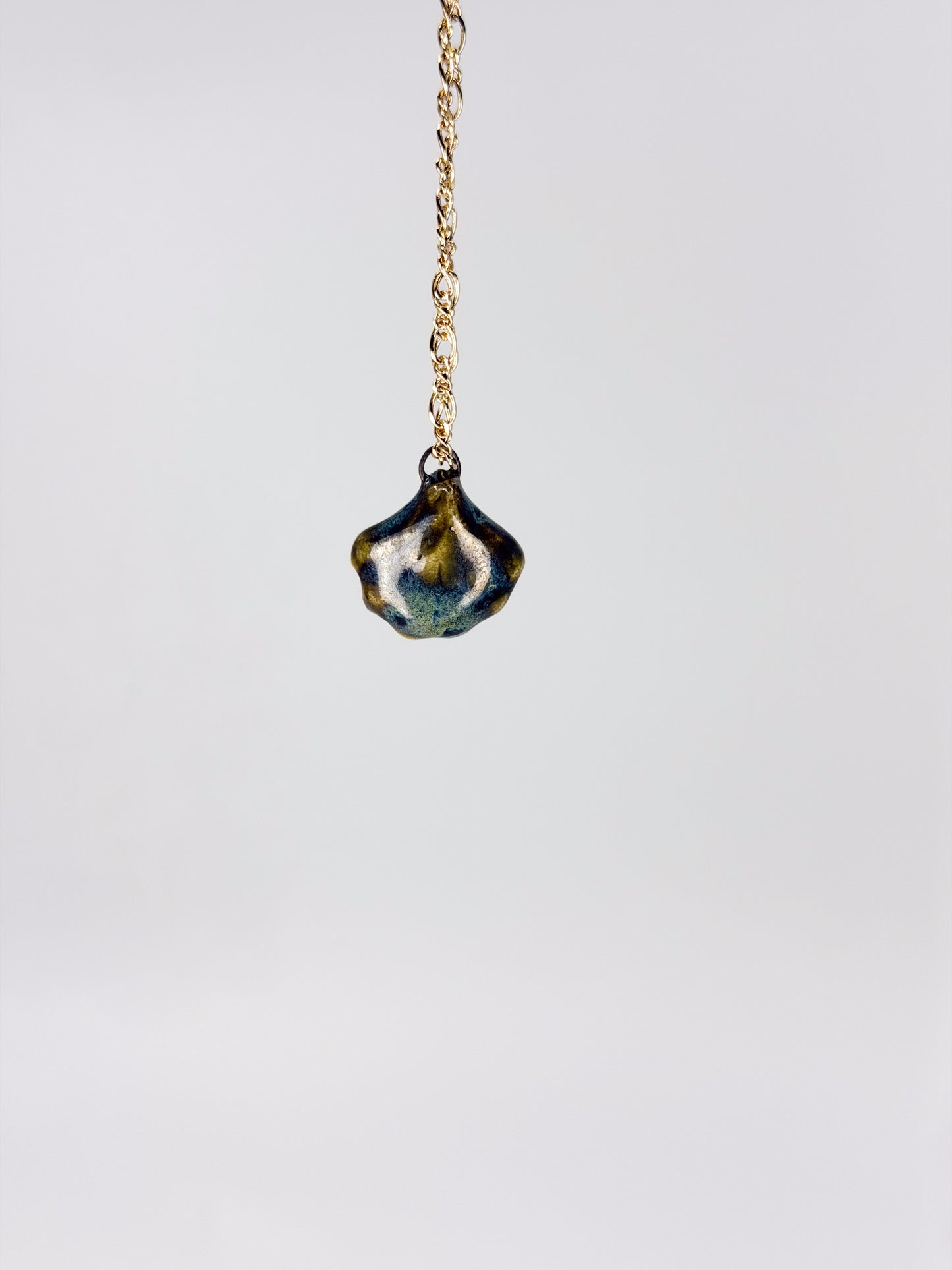 Mini Clam Charm