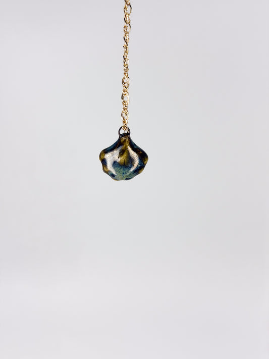 Mini Clam Charm